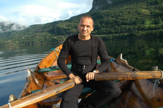 20100829-525-turloyper006