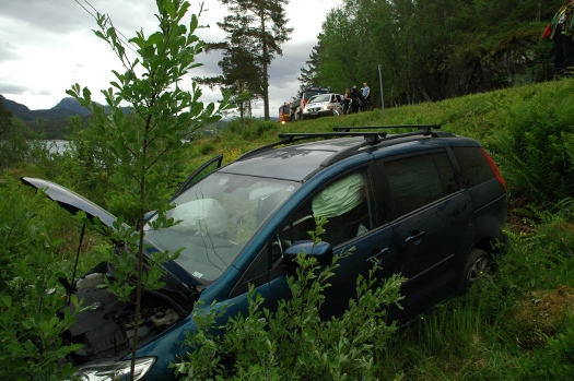 20120616-525-bilulykke018
